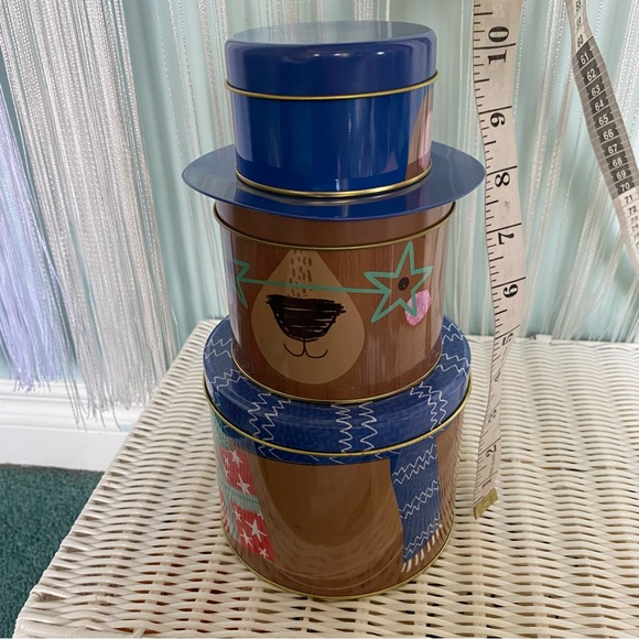 Three Tier Bear Storage Tin Can - Picture 12 of 17